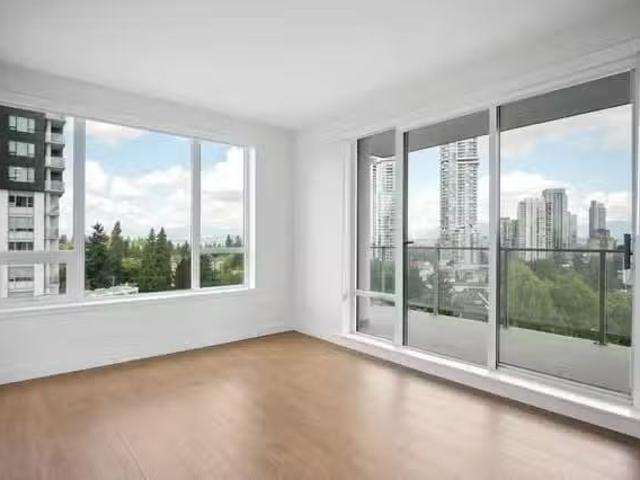 Condo for sale in Surrey, British Columbia
