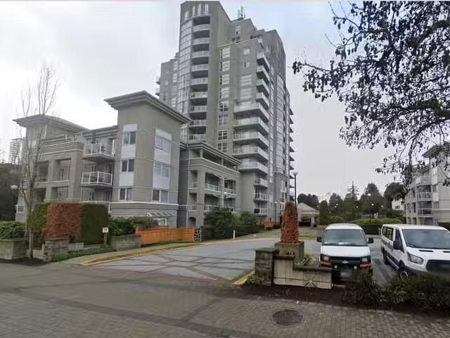 Condo for sale in Surrey, British Columbia
