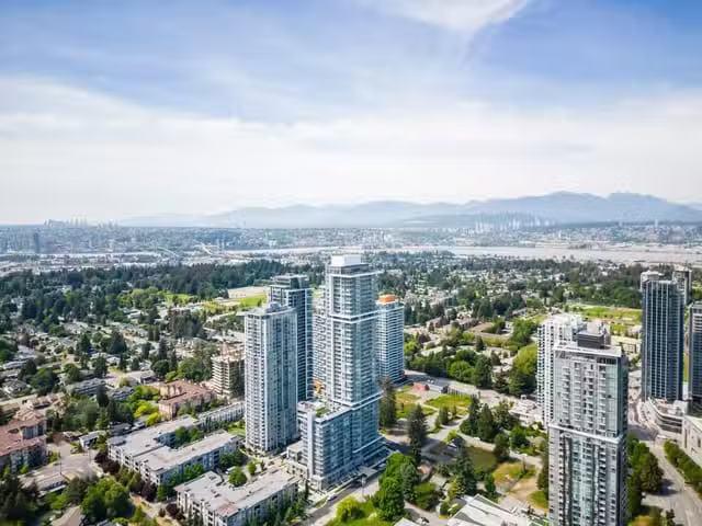 Condo for sale in Surrey, British Columbia