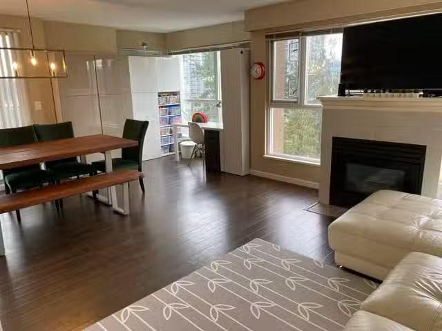 Condo for sale in Surrey, British Columbia
