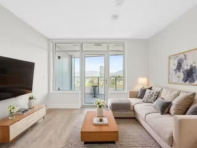 Condo for sale in Surrey, British Columbia