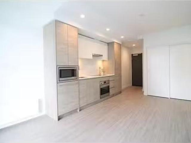 Condo for sale in Surrey, British Columbia