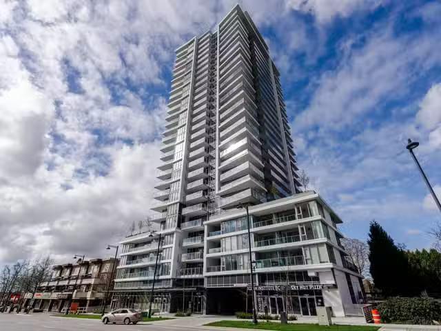 Condo for sale in Surrey, British Columbia