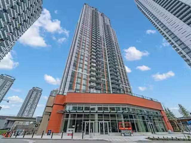 Condo for sale in Surrey, British Columbia