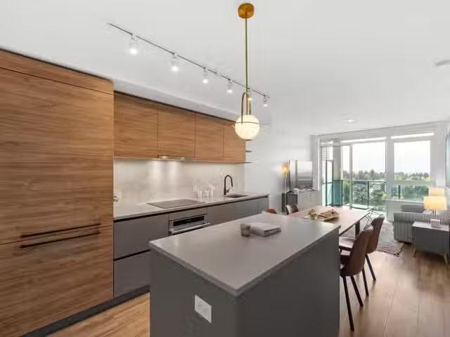 Condo for sale in Surrey, British Columbia