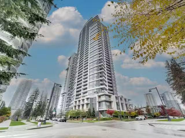 Condo for sale in Surrey, British Columbia