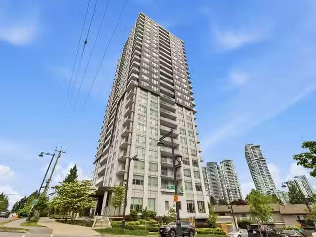 Condo for sale in Surrey, British Columbia
