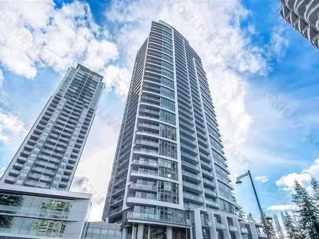 Condo for sale in Surrey, British Columbia