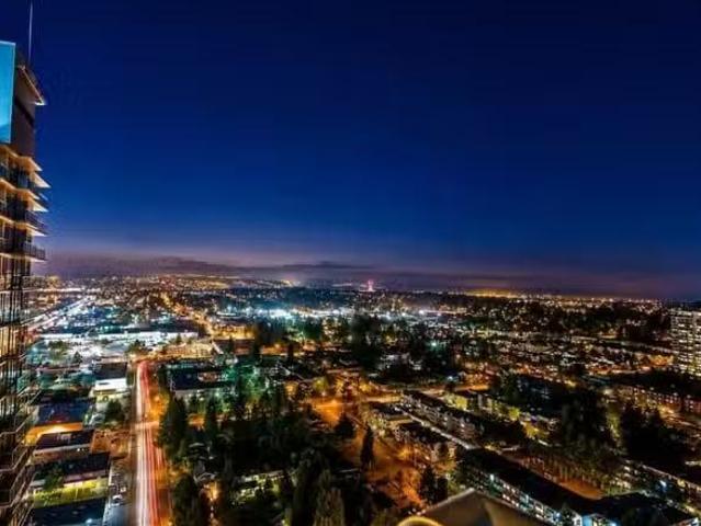 Condo for sale in Surrey, British Columbia