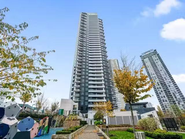 Condo for sale in Surrey, British Columbia