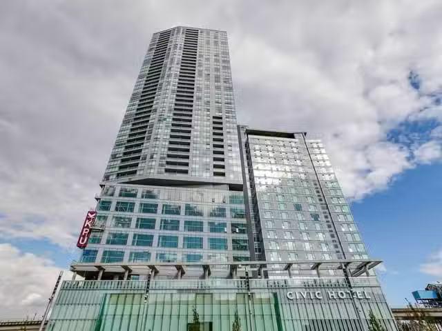 Condo for sale in Surrey, British Columbia