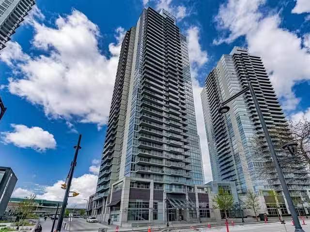 Condo for sale in Surrey, British Columbia