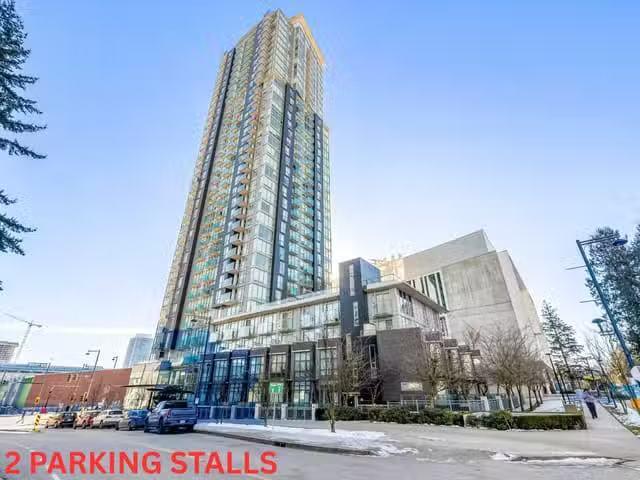 Condo for sale in Surrey, British Columbia