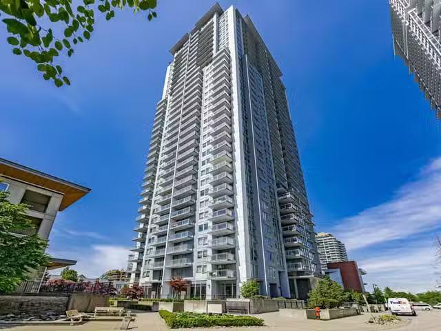 Condo for sale in Surrey, British Columbia