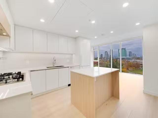 Condo for sale in Surrey, British Columbia