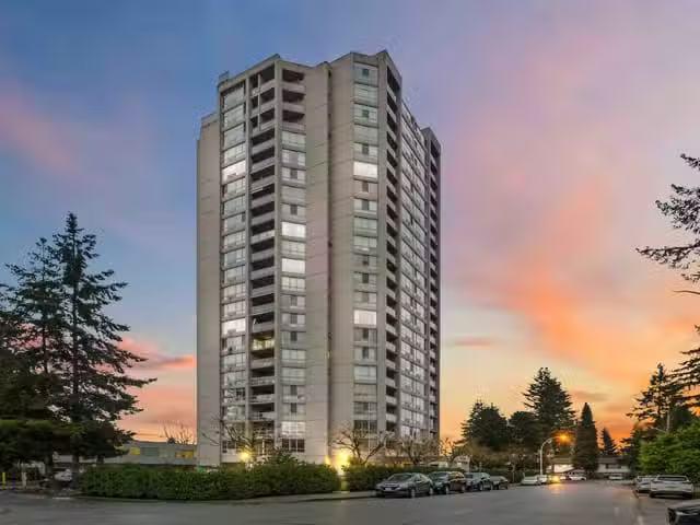 Condo for sale in Surrey, British Columbia