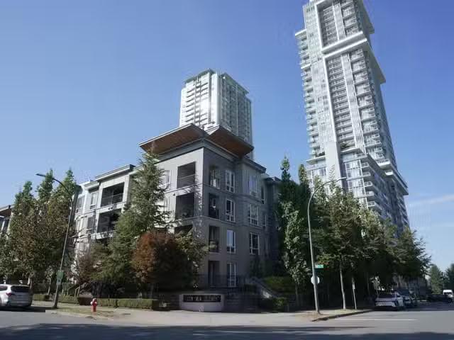 Condo for sale in Surrey, British Columbia