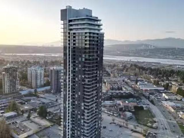 Condo for sale in Surrey, British Columbia