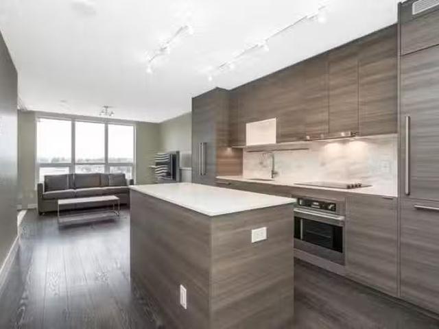 Condo for sale in Surrey, British Columbia