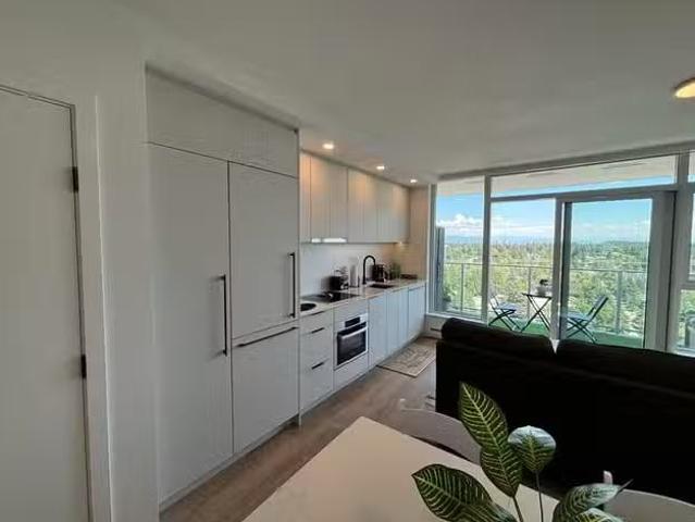 Condo for sale in Surrey, British Columbia