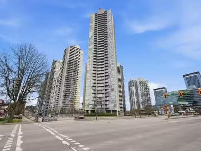 Condo for sale in Surrey, British Columbia