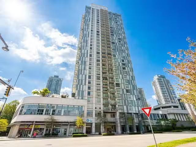 Condo for sale in Surrey, British Columbia