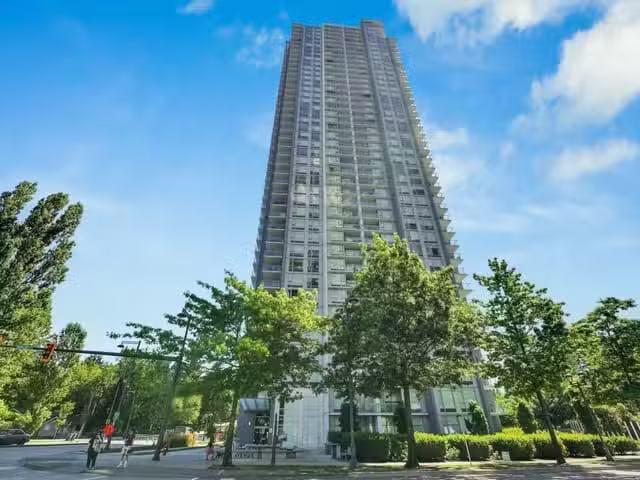 Condo for sale in Surrey, British Columbia