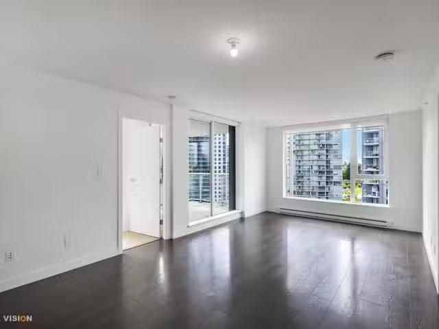 Condo for sale in Surrey, British Columbia