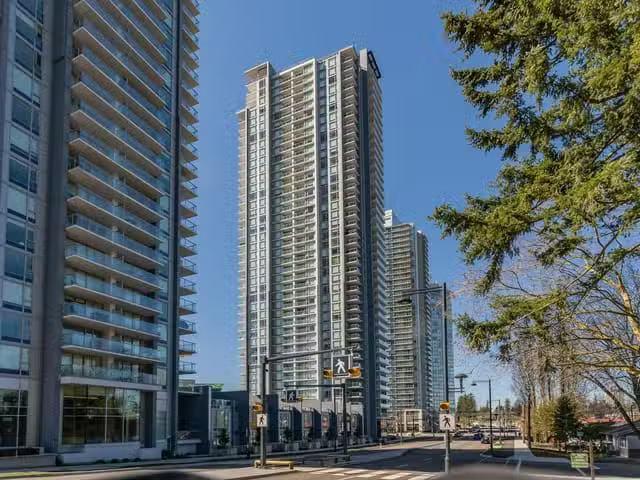 Condo for sale in Surrey, British Columbia