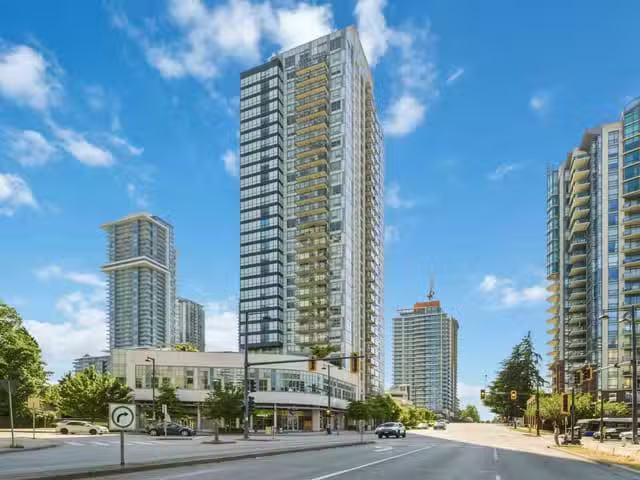 Condo for sale in Surrey, British Columbia