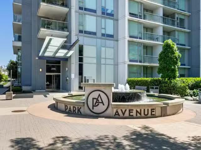 Condo for sale in Surrey, British Columbia