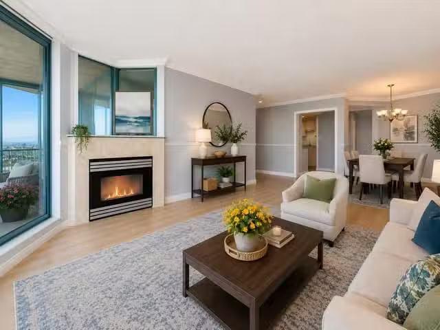 Condo for sale in Surrey, British Columbia