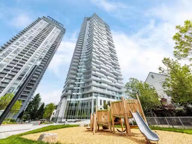 Condo for sale in Surrey, British Columbia