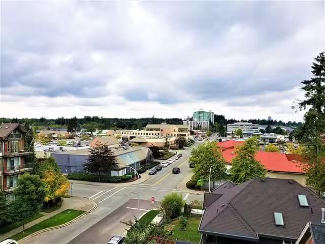 Condo for sale in Surrey, British Columbia