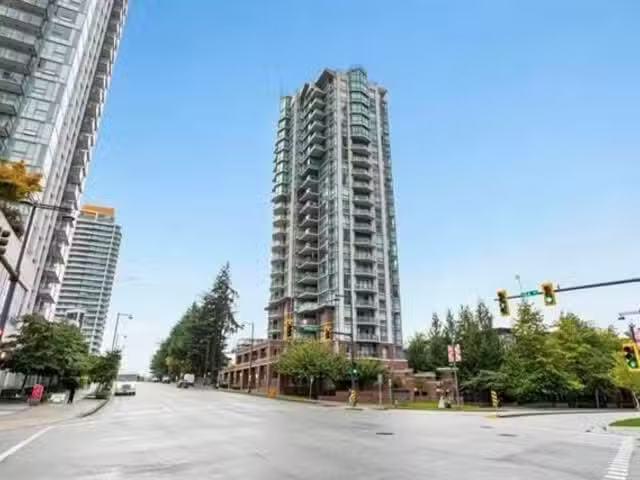 Condo for sale in Surrey, British Columbia