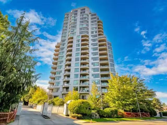 Condo for sale in Surrey, British Columbia