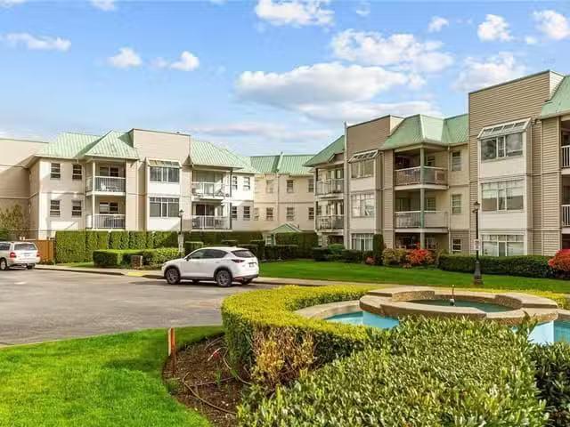 Condo for sale in Surrey, British Columbia