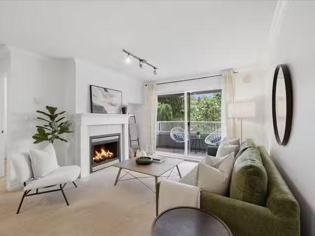 Condo for sale in Surrey, British Columbia