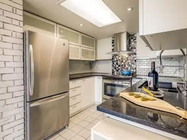 Condo for sale in Surrey, British Columbia