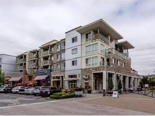 Condo for sale in Surrey, British Columbia