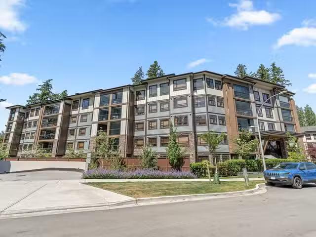 Condo for sale in Surrey, British Columbia