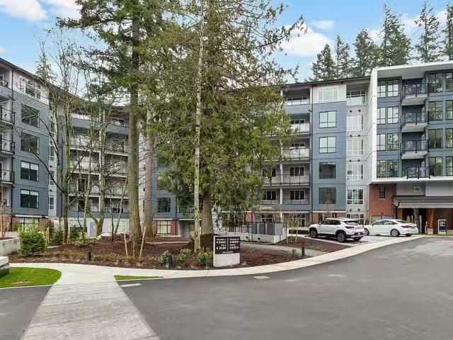 Condo for sale in Surrey, British Columbia