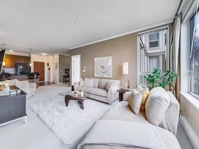 Condo for sale in Surrey, British Columbia