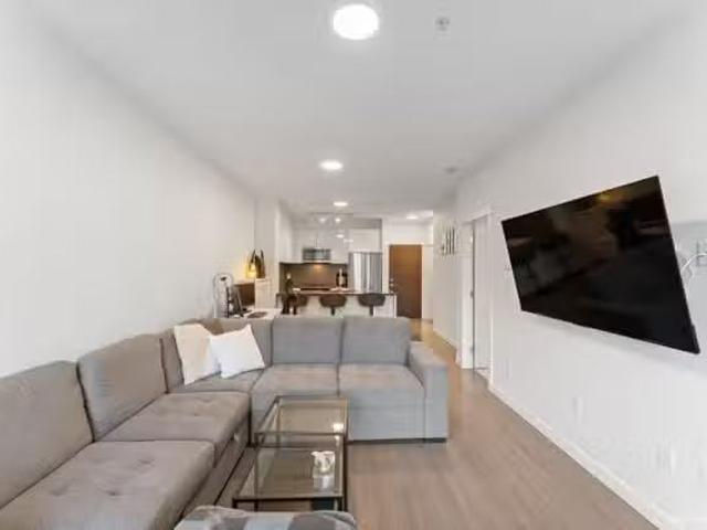 Condo for sale in Surrey, British Columbia