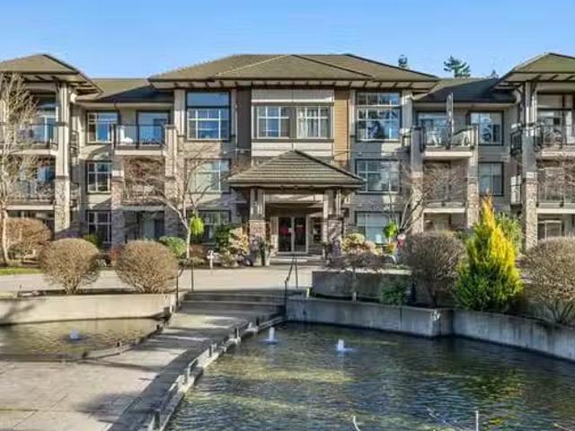 Condo for sale in Surrey, British Columbia