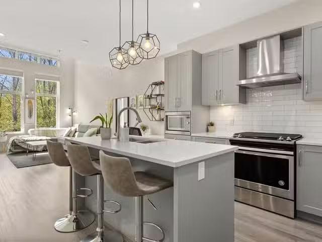 Condo for sale in Surrey, British Columbia