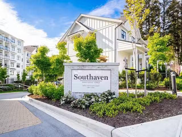 Condo for sale in Surrey, British Columbia