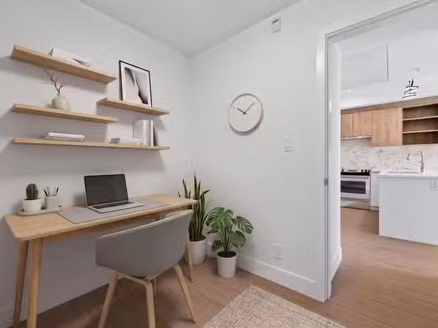Condo for sale in Surrey, British Columbia