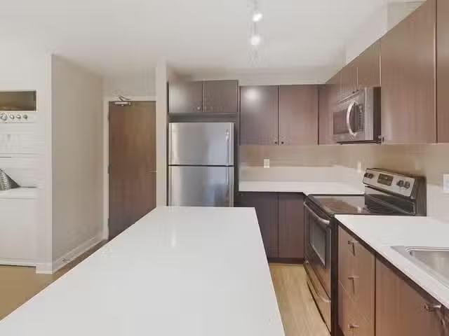 Condo for sale in Surrey, British Columbia