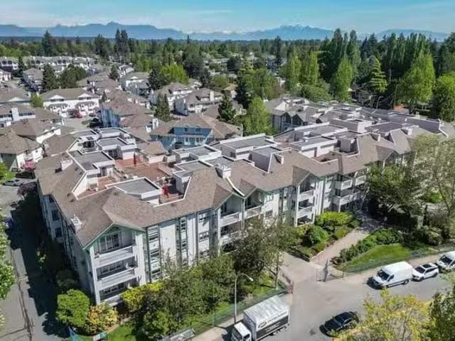 Condo for sale in Surrey, British Columbia